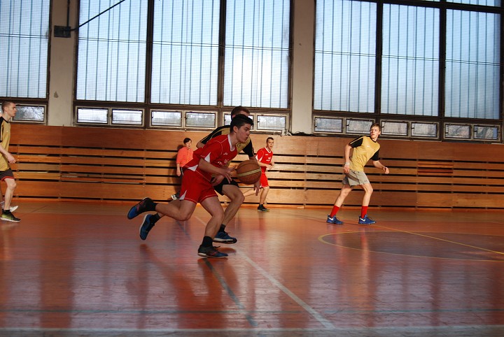 img00208.jpg